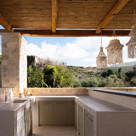 Spartacus Villa, A Countryside Bohemian Retreat, By Thinkvilla * Mészi